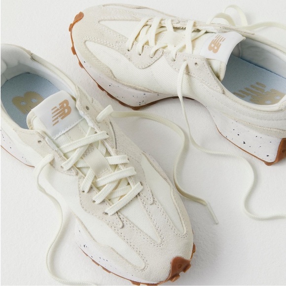 New Balance Womens 327 Casual Sneakers Turtledove WS327SO - Picture 3 of 9